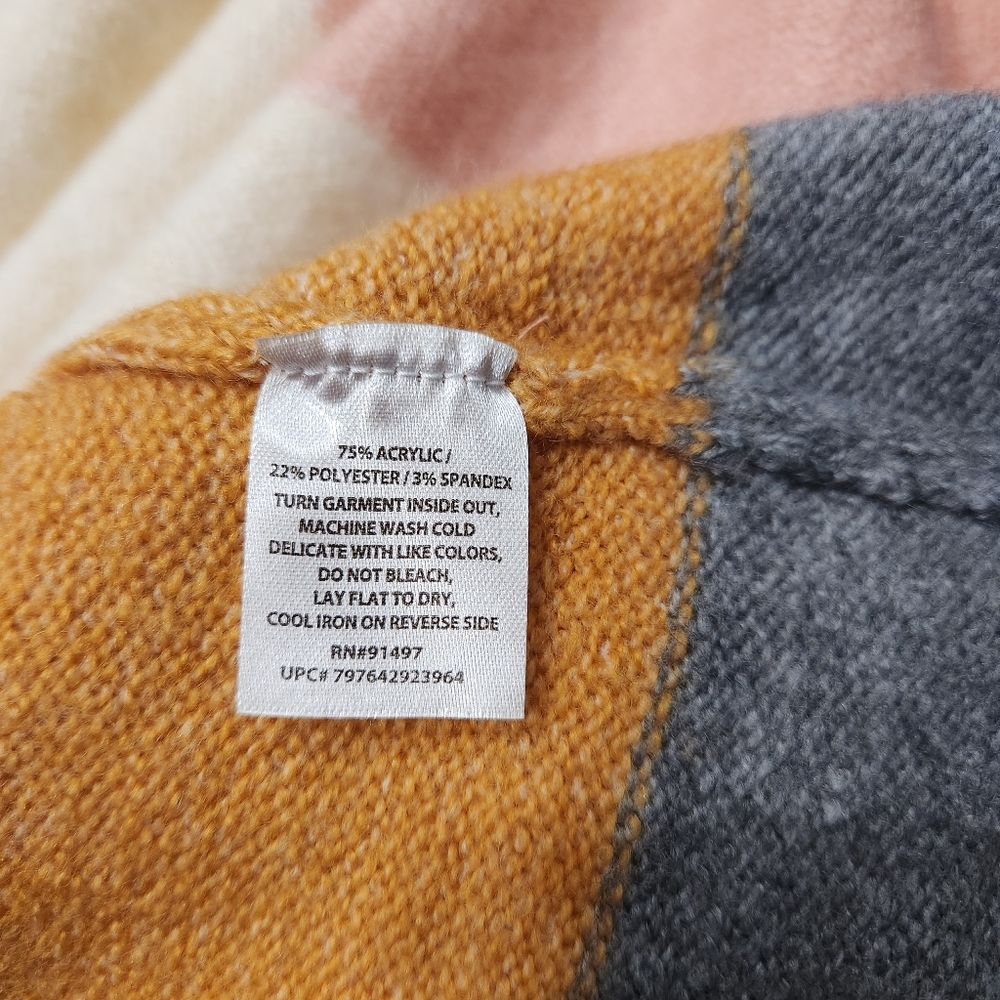 Modern Canvas Lightweight Multi Colored Cardigan - image 3